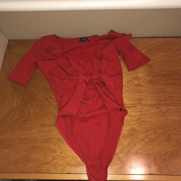 Knotted body suit - Picture 3 of 3